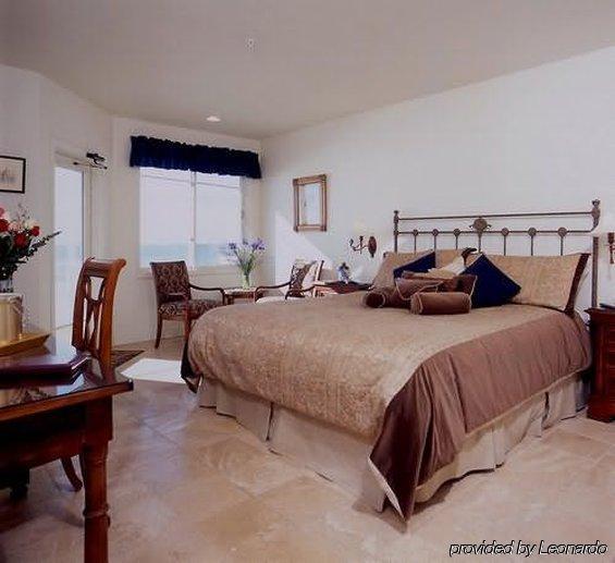 The Oceanfront Stay On Miramarbeach Hmb El Granada Oda fotoğraf